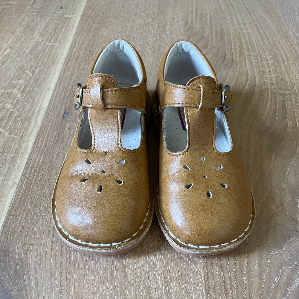 L’Amour T-Strap Shoes in Mustard - Sz 10